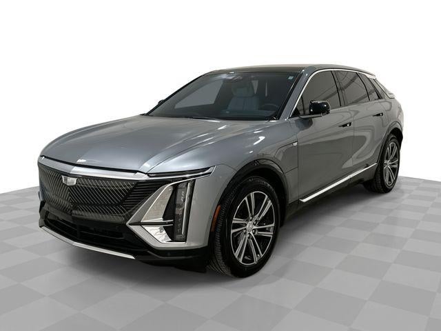2024 Cadillac LYRIQ Luxury 2 in Argent Silver Metallic — front three-quarter view