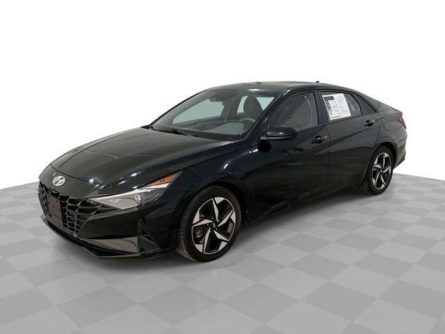 2023 Hyundai Elantra SEL in Black — front three-quarter view